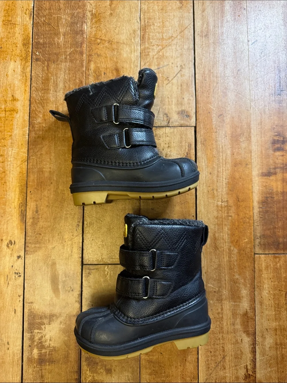 Cat & Jack Black Kids Snow Boots size 7 toddler unisex winter duck boots
